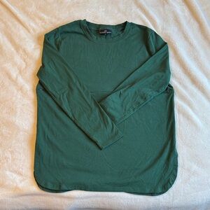 Nursing Queen Long-Sleeve Crewneck Shirt - Forest Green